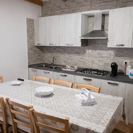 Ruinas Bed & Breakfast 3*